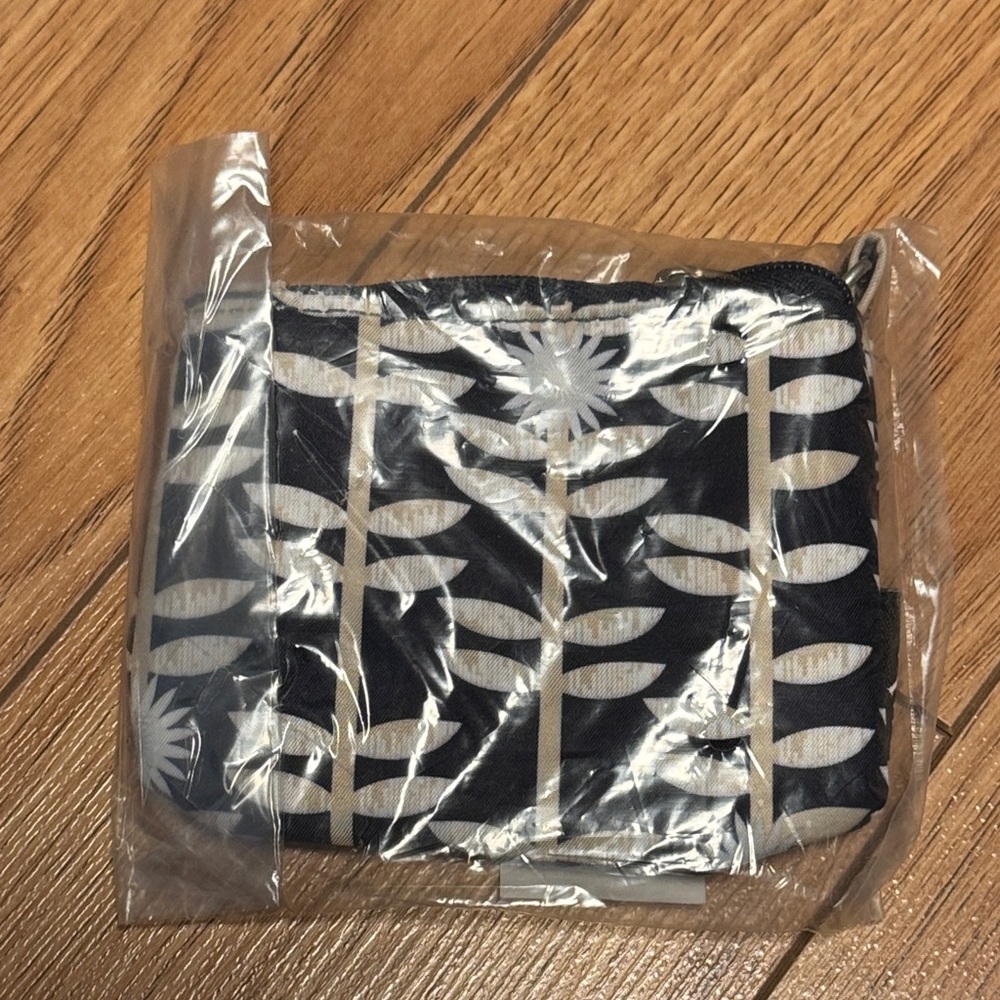 Brand new Ju-Ju-Be Dandy Lines Coin Purse